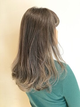ラニス ヘア(Lanis hair) オリーブグレージュカラー