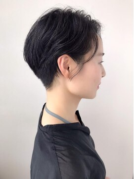 ヘアーアンドスパ フェリーチェ ミチ 野田屋町店(HAIR&SPA felice MICHI) 襟足スッキリ耳かけショート