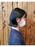 切りっぱなしショートボブ