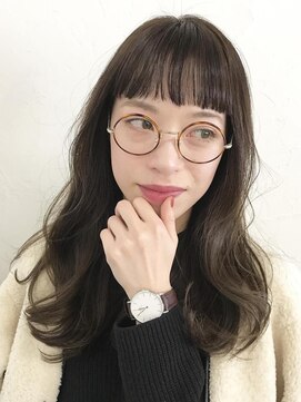 スーリール 春日千歳町店(Sourire) ハイライトグレージュ＋パッツンオン眉前髪