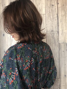 ダブルオーバイオーバーレイ 武蔵新城(w/o by Overlay) くびれレイヤーカット　韓国ヘア