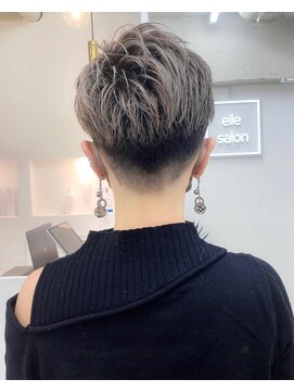 セルン(cerne) 【レイヤーベリーショート】