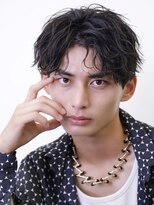 エース(ACES)&nbsp;センターパート黒髪ウルフ×コンマバング×カルマパーマ