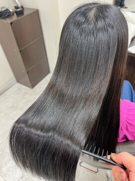 アンノウン(UNKNOWN) 【髪質改善矯正ストレート】