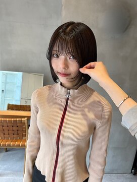 レジーロ (Regilo) 切りっぱなしボブ/タッセルボブ/ぱっつん前髪