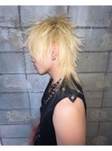 ブロンド　スパイキーショート