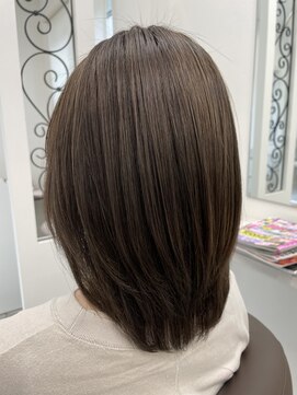 サロンドノア(Salon de NoA) ミディアムヘア