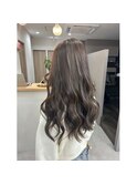 大人可愛いハイライトミルクティーグレージュケアブリーチ