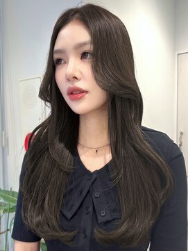 ガーデンヨコハマ(GARDEN YOKOHAMA) 小顔韓国風くびれロングオリーブグレーチャコールグレーレイヤー