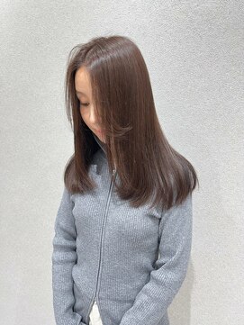 ルクス(Luxs) 【大人うる艶髪】重ためレイヤー × 柔らかベージュ