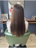 酸性ストレートで叶える、自然なツヤ髪ロング♪