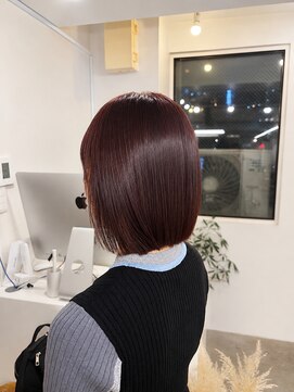 アコロン(acoron) 艶感ボルドーブラウン×切りっぱなしボブ