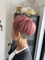 ニカ(Nica.)&nbsp;コーラルピンク×刈り上げショート