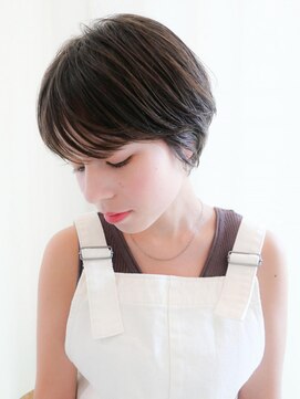 ネオリーブ チロル 横浜西口店(Neolive CiroL.) ナチュラル　丸みショート　マッシュショート