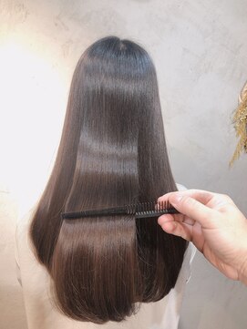 メイナ(MENA by safaria) oggi otto 酸熱