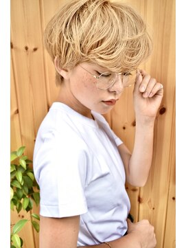 ブゾン(buZon) 【buZon高田馬場】マッシュショート×無造作ウェーブ