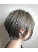 【夏ヘアスタイル】マットグレージュ