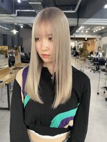 レブ 四条烏丸(Reb,)&nbsp;京都ダブルカラーハイトーンボブミルクティーベージュ３０代