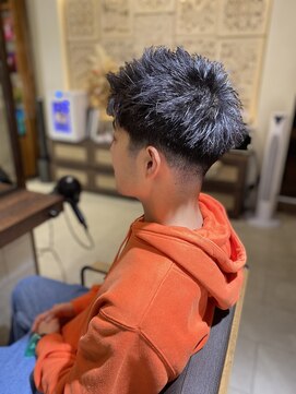 ヘアリゾート粋 ティガ 池袋店(tiga) スキンフェード