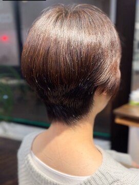 アトリエアルシュ(atelier ARCHE) 酸性トリートメントでツヤツヤ潤い髪に♪うねる髪におすすめ