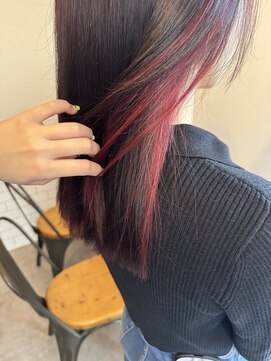 アウラヘアーサロン(aura hair salon) インナーカラー×カシスレッド