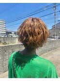 ショートボブ