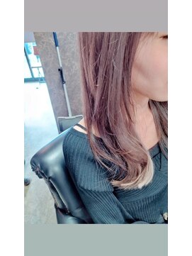 ウルーウール 金沢もりの里店(HEUREUX HEURE) イヤリングブリーチ+コーラルピンクカラー【ウルーウール】