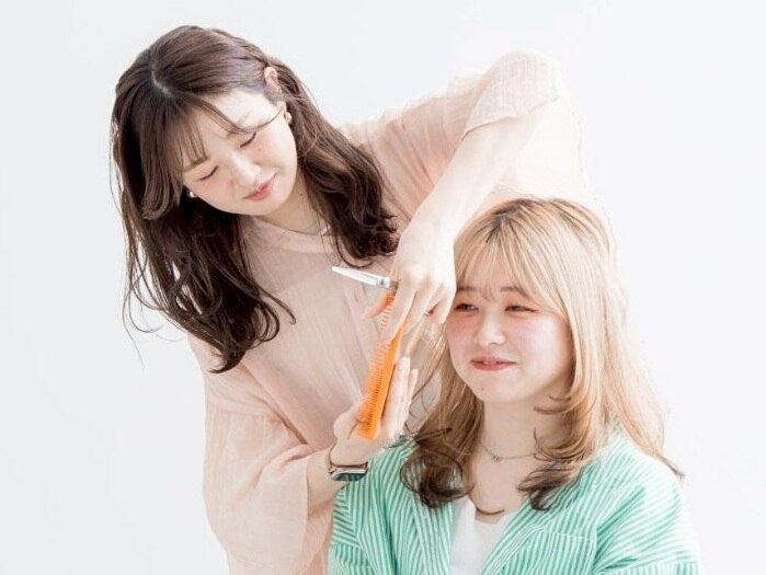 【人気No.２】カット＋炭酸スパ＋シャンプーブロー　７７００円⇒