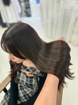 ハピネス クローバー 学園前店(Happiness CLOVER) レイヤーロング 艶髪 カラー