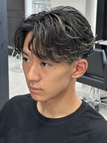 シャイン 大宮(SHINE)&nbsp;メンズカット/パーマ/ヘッドスパ/ブリーチ/眉毛/韓国/大宮/Men's