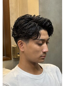 ドルクス 上野店(Dorcus) フェザーパーマ風ウェーブパーマ！　ビジネスパーマ