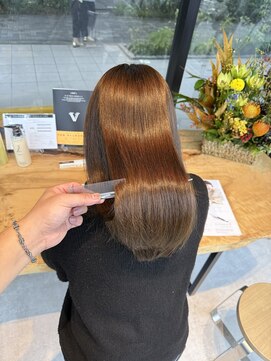 ビューブルー 亀戸錦糸町(VIEW BLUE) 美髪シアーカラー髪質改善レイヤーカット切りっぱなしボブ