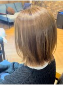 ベージュ×ボブレイヤー
