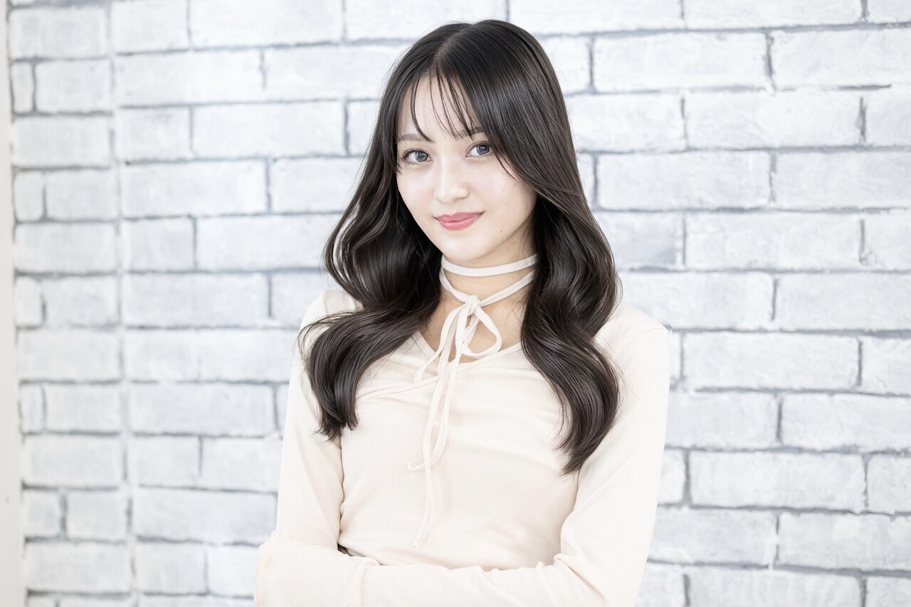 【流行りの韓国ヘア特化サロン】シールエクステ胸くらいの長さ70枚\9200