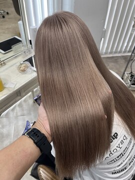 シー ヘアデザイン(see hair design) ミルクティーグレージュ