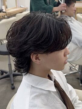 アイトーキョーリタ 渋谷(AI TOKYO Rita) ニュアンスサーフカールルーズパーマアクティブショート眉毛渋谷