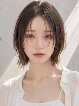 ヴェイン 渋谷(vain) くびれボブ センターパート 外ハネレイヤー ショコラブラウン