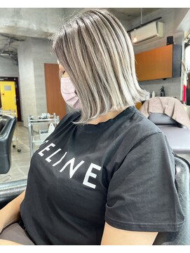 バーチョ(bacio) ホワイトアッシュバレイヤージュ ボブ【Insta→bacio_ozawa】
