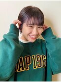 丸み耳掛けショートボブ前髪インナーカラー