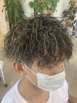 ラ メール ヘア デザイン(La mer HAIR DESIGN)&nbsp;極細ハイライト×ツイストパーマ