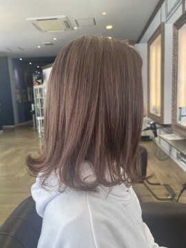 コワファースト 大分(COIFF1RST) 薄紫スモークグレージュ