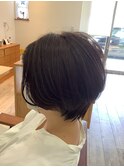 ショートボブ