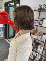 コワファーストナガサキシャンプーボーイ(COIFF1RST NAGASAKI SHAMPOO BOY)&nbsp;大人可愛い小顔くびれミディアムボブウルフ10代20代30代