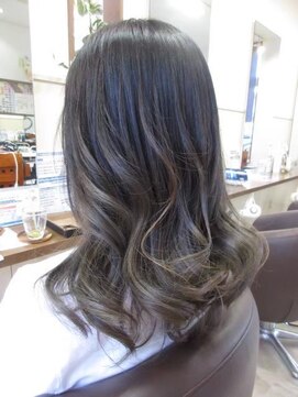 コアフィールフィス(COIFFURE fils) 透明感アッシュ ナチュラルグラデーション