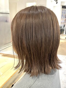 ファイブシーン アオヤマ(5SCENE AOYAMA) 切りっぱなしボブミニボブパーマくびれボブ外ハネボブブリーチ