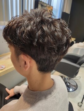 オペラバイジーナ(OPERA by ZINA) 大人でもハマる！メンズパーマ