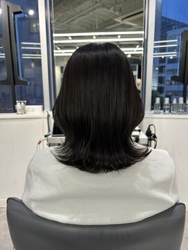 ユーフォリア 渋谷グランデ(Euphoria SHIBUYA GRANDE) ブルーブラック　ブルージュ　暗髪　艶髪　黒髪　YUKI