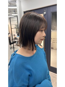 ディクト(D.C.T.) 切りっぱなしボブ