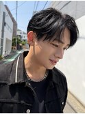 毛流れヘア金髪ナチュラルセンターパートツーブロック