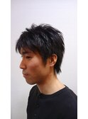 手櫛で立体自然なダブルベースのメンズカット